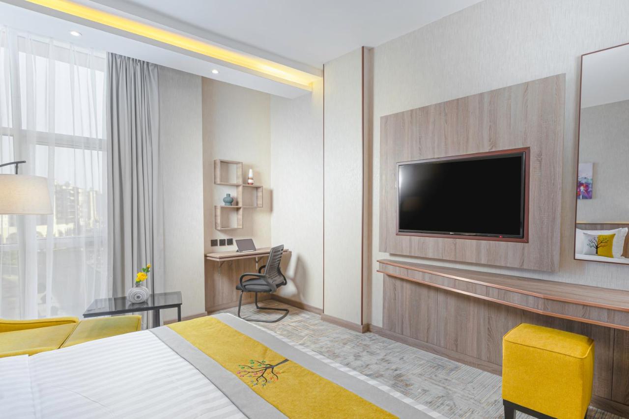 The Seasons Hotel Medina Bagian luar foto