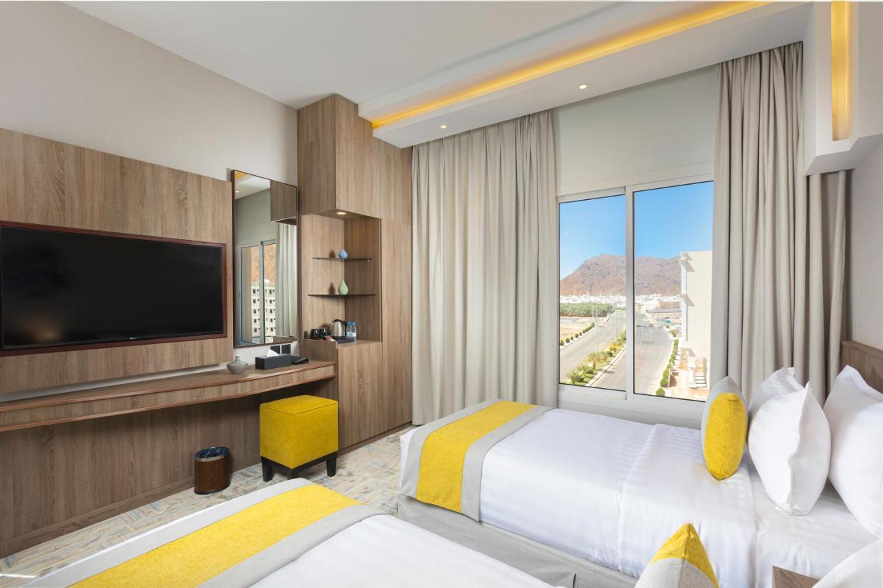 The Seasons Hotel Medina Bagian luar foto